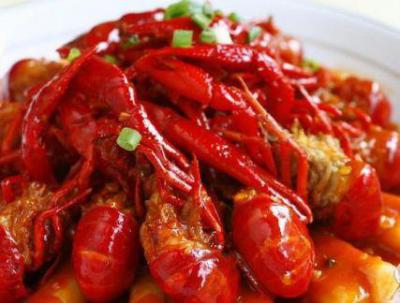 吃小龍蝦的季節(jié)到了，小龍蝦怎么做才好吃