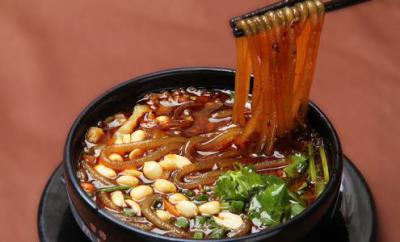 成都酸辣粉培訓(xùn)哪家好？酸辣粉制作秘方！