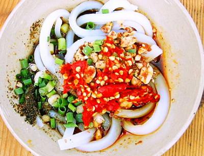 來(lái)一碗傷心涼粉，能讓您清爽一夏！