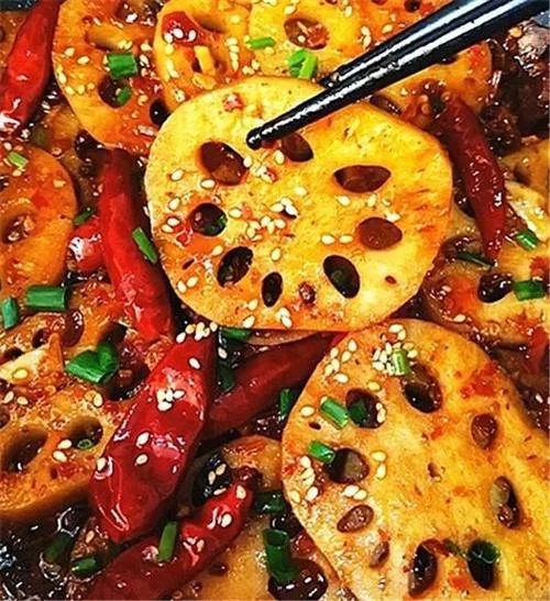 麻辣藕片，四川人的必備小吃，吃了根本停不下來