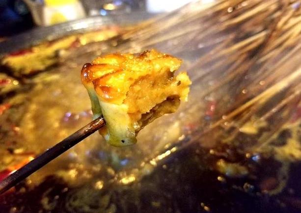 火鍋串串香月餅，別有一番驚異滋味，值得嘗試