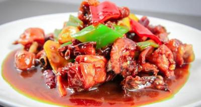 學(xué)會這道風(fēng)味炒雞的做法，家里來客買只雞就能招待，再也不愁了