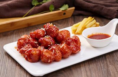 川菜培訓(xùn)哪家味道好？飄味緣潛心研究助你完成創(chuàng)業(yè)夢