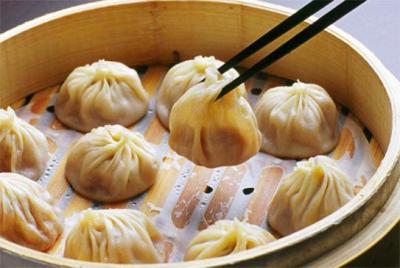 正宗包子培訓(xùn)：灌湯包知識講解，先開窗后喝湯