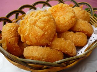 家常南瓜餅制作方法，非常適合做給孩子吃，比外面賣(mài)的干凈太多