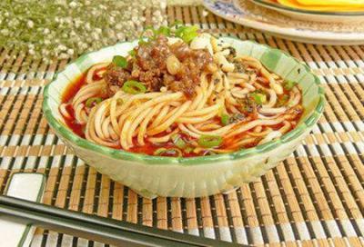 成都擔擔面培訓哪好,飄味緣幾十種川味面技術(shù)培訓