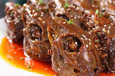 成都正宗麻辣兔頭技術(shù)培訓(xùn)哪里專業(yè)？兔頭鹵水的制作