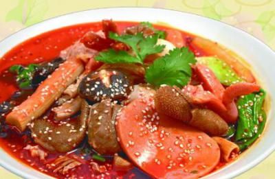 四川學(xué)習(xí)正宗冒菜技術(shù)培訓(xùn)哪里有？紅油辣椒制作方法