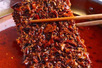 四川火鍋底料技術培訓哪家味道好？火鍋培訓中心