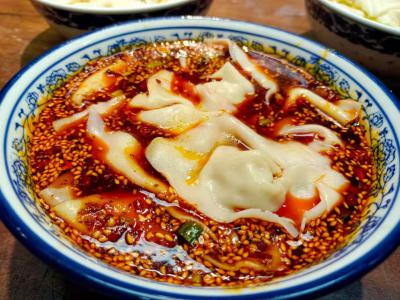 紅油干拌抄手技術(shù)培訓(xùn)機構(gòu)哪里好？成都餐飲培訓(xùn)學(xué)校