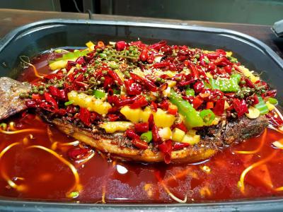 萬州烤魚技術(shù)培訓(xùn)怎樣可以學(xué)好？培訓(xùn)期間包食宿