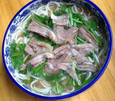 學(xué)做羊肉米線技術(shù)培訓(xùn)機構(gòu)哪里好？