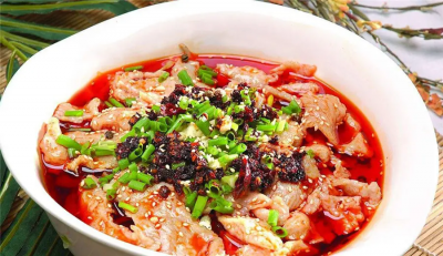 成都餐飲技術(shù)培訓(xùn)學(xué)校，川菜水煮肉片廚師技術(shù)培訓(xùn)哪家好？