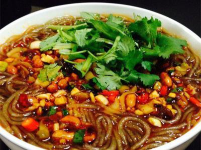 酸辣粉學(xué)習(xí)班哪里比較好？