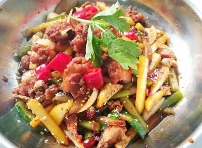 干鍋技術(shù)培訓(xùn)學(xué)校哪里比較好？