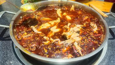 成都學(xué)魚火鍋技術(shù)培訓(xùn)哪家好？