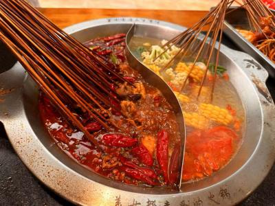 四川串串技術(shù)培訓多少錢？成都開心貓串串培訓學校