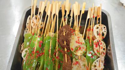 成都哪里可以學(xué)串串香技術(shù)?火鍋串串培訓(xùn)去哪里好？