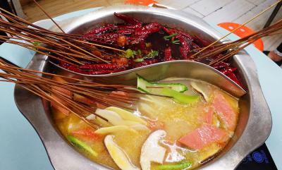 串串培訓(xùn)去哪里學(xué)比較好一點？成都串串香培訓(xùn)學(xué)校