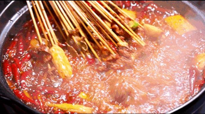 串串香培訓(xùn)一般學(xué)費(fèi)多少？成都冷鍋串串培訓(xùn)哪里好？