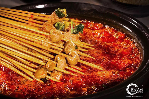 培訓(xùn)成都串串班哪家好？串串香培訓(xùn)學(xué)校哪里好？