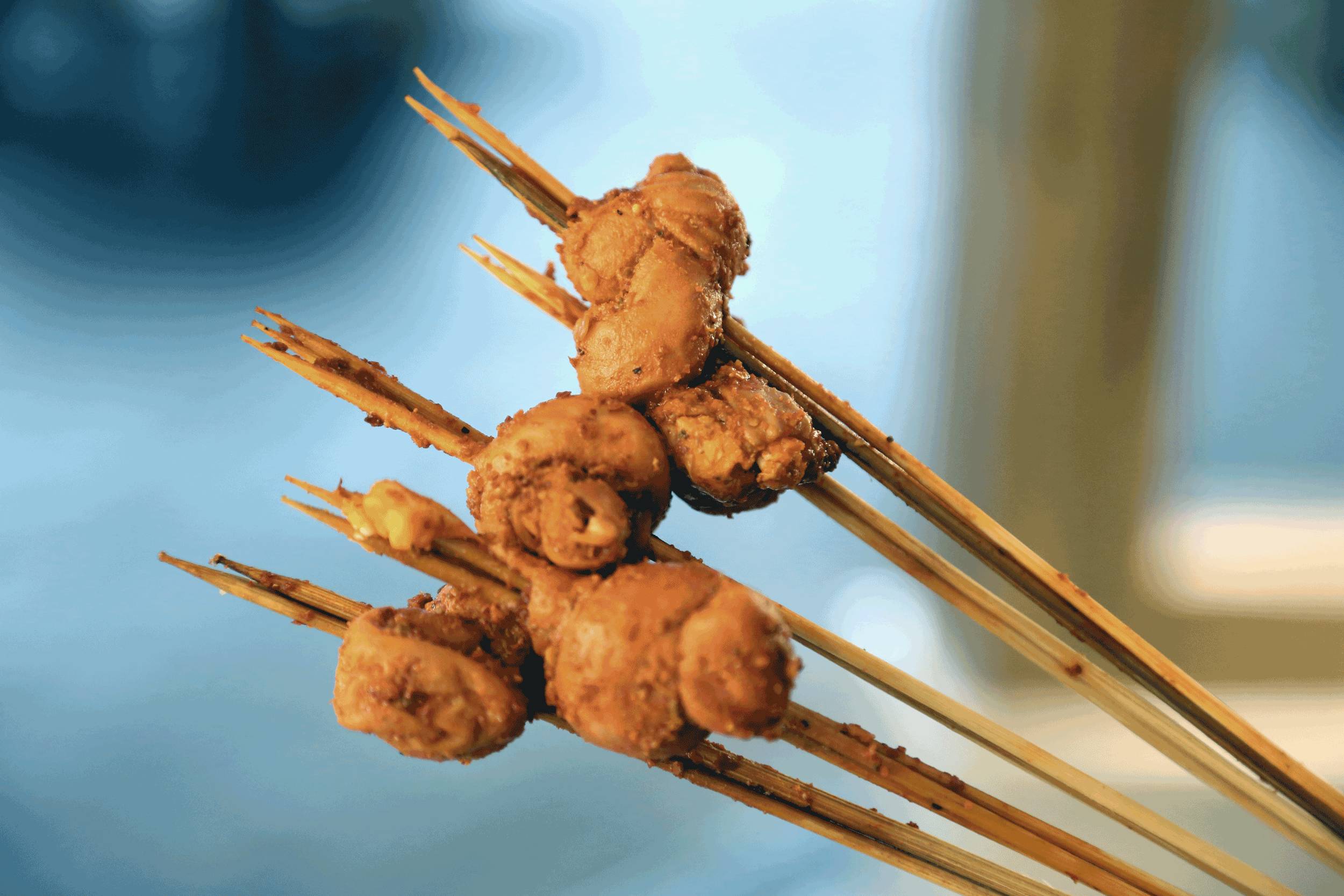 培訓(xùn)成都串串費(fèi)用多少錢？成都串串培訓(xùn)費(fèi)用解析