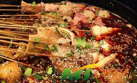 成都串串香培訓(xùn)班哪家好？培訓(xùn)成都串串冒菜多少錢？