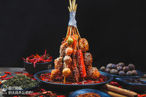 成都哪里可以學(xué)串串香技術(shù)？正宗成都串串香培訓(xùn)