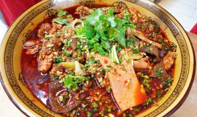 成都冒菜培訓學校怎樣？培訓冒菜機構的資質與口碑