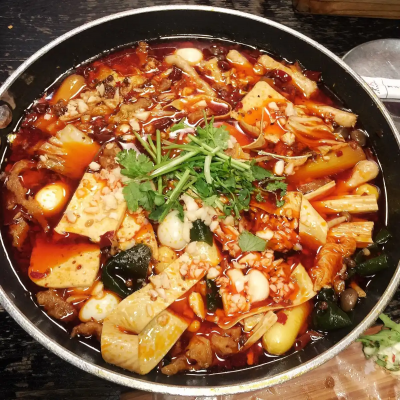 冒菜技術(shù)培訓(xùn)哪里好一點(diǎn)？成都冒菜培訓(xùn)選擇指南