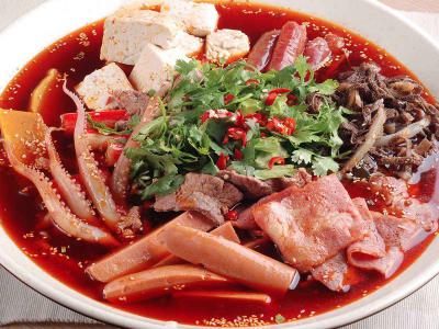 冒菜培訓(xùn)班一般多少錢？如何選擇正宗冒菜培訓(xùn)機(jī)構(gòu)