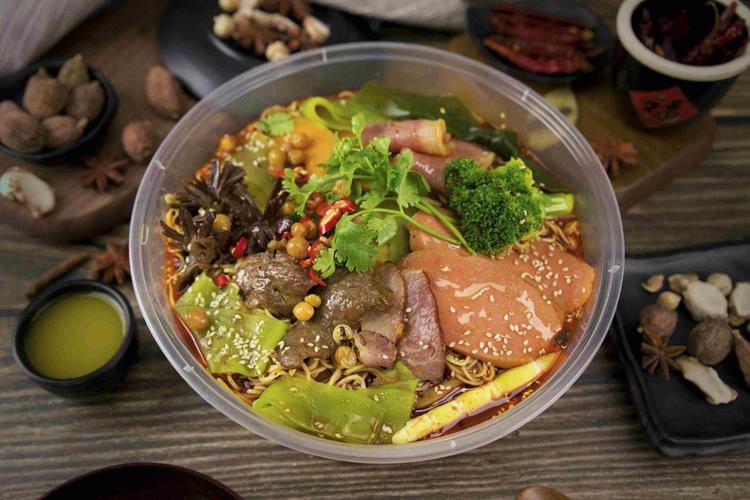 哪里有冒菜技術(shù)培訓(xùn)？冒菜培訓(xùn)費用解析