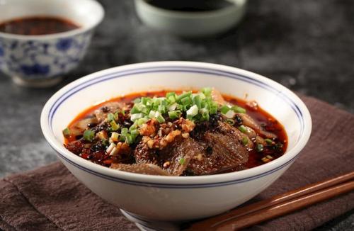 冒菜技術(shù)培訓(xùn)哪里好一點？成都蜀味緣冒菜培訓(xùn)