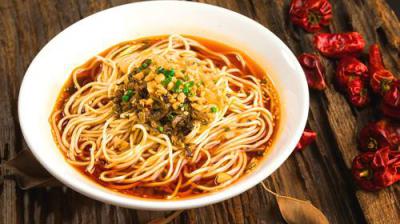 四川擔(dān)擔(dān)面技術(shù)培訓(xùn)哪里好？四川擔(dān)擔(dān)面技術(shù)培訓(xùn)哪里好？