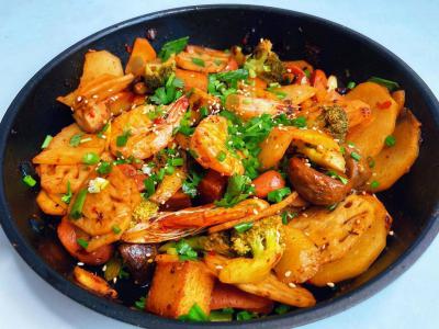 麻辣香鍋技術培訓學校哪家好？成都飄緣麻辣鍋培訓