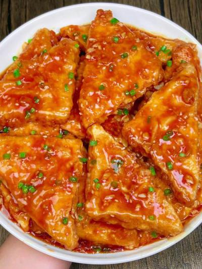 地?cái)傂〕约夹g(shù)培訓(xùn)哪家好？飄味緣小吃技術(shù)培訓(xùn)中心