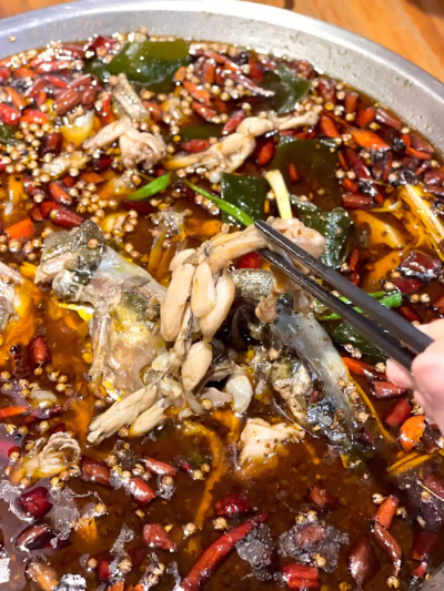 美蛙魚頭火鍋技術(shù)培訓(xùn)班哪家好？飄味緣培訓(xùn)學(xué)校