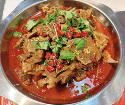 正宗羊蝎子火鍋技術(shù)培訓(xùn)哪家好？探尋飄味緣餐飲培訓(xùn)的卓越之道