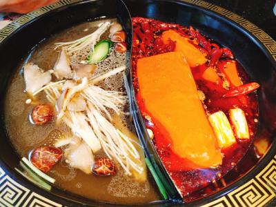 牛油火鍋技術(shù)培訓(xùn)班多少錢？飄味緣培訓(xùn)學(xué)校比較合理