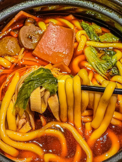 學砂鍋粉培訓費用要多少錢？飄味緣小吃培訓班詳解